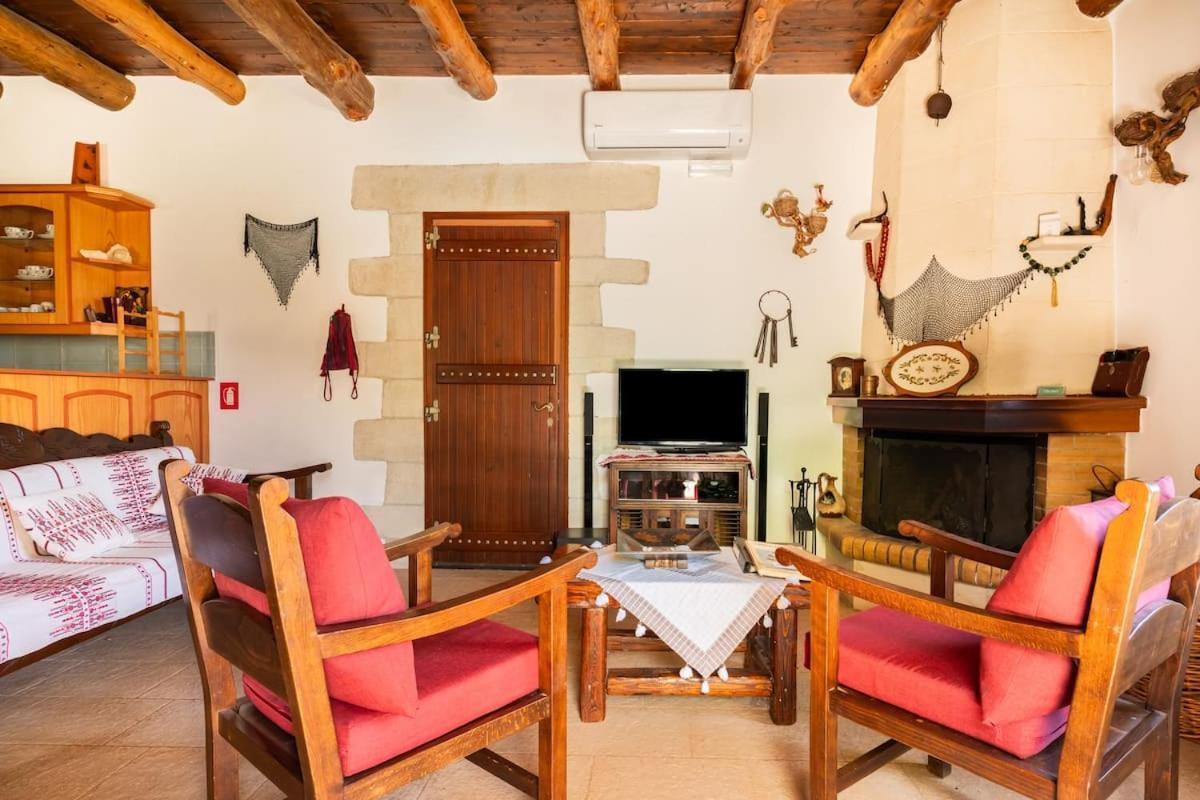 Villa Aloni *