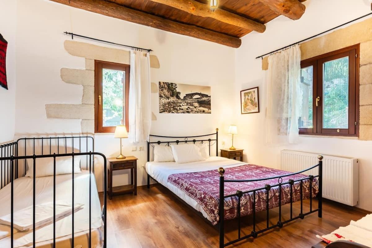 Aloni Villa *